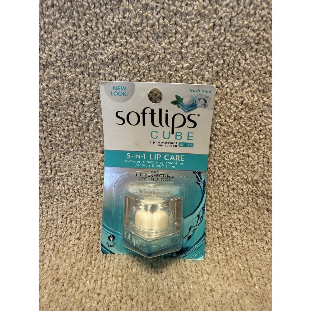 Softlips Cube Fresh Mint 5-in-1 Lip Care Sunscreen Protectant SPF15 Exp 10/17
